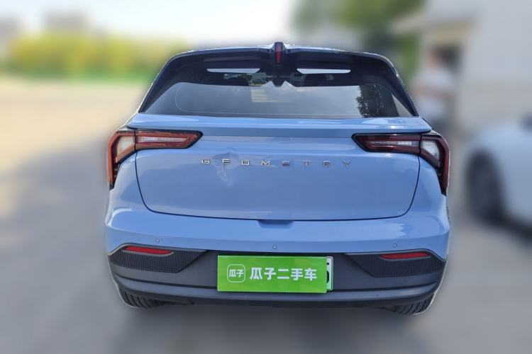 Used Geometry E Firefly 2022 401 km Linglong Tiger 4 Seats Rear