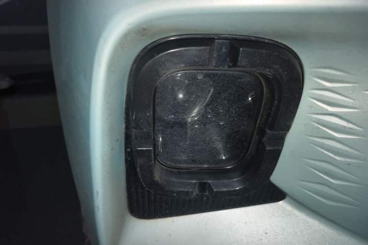 Used Geometry E Firefly 2022 401KM Lightning Tiger 4-Seater Right Front Headlight