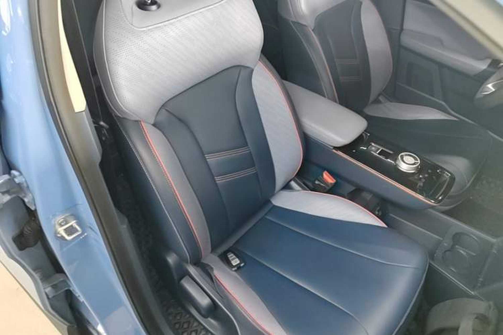 Used Geometry E Firefly 2022 401 km Linglong Tiger 5 Seats Right Front Seat