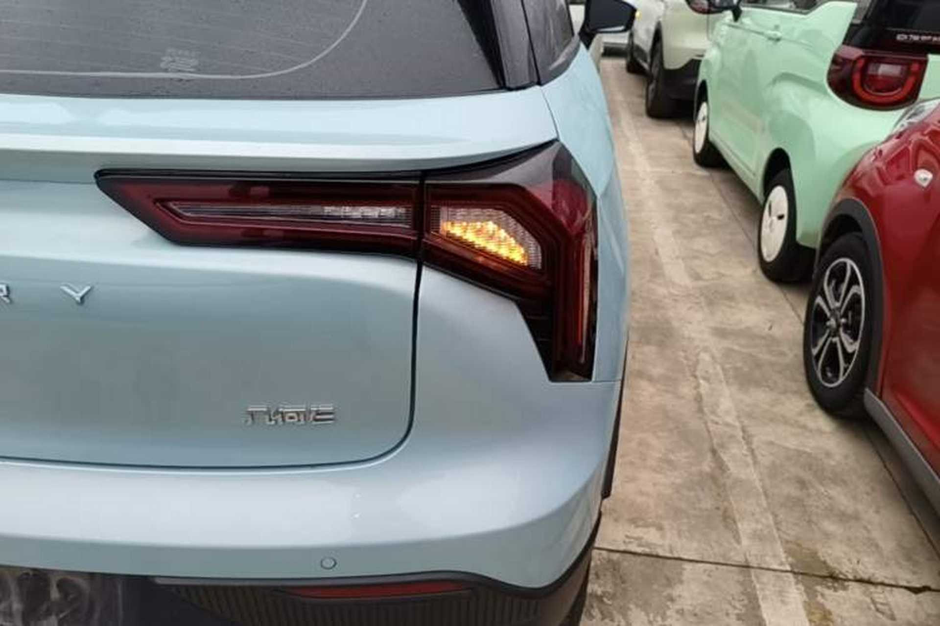 Used Geometry E Firefly 2022 401 km Linglong Tiger 4 Seats Right Rear Taillight