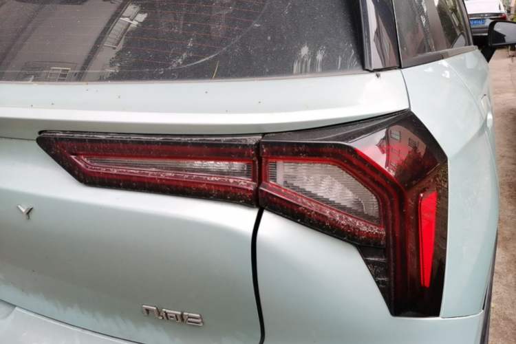 Used Geometry E Firefly 2022 401 km Linglong Tiger 4 Seats Right Rear Taillight