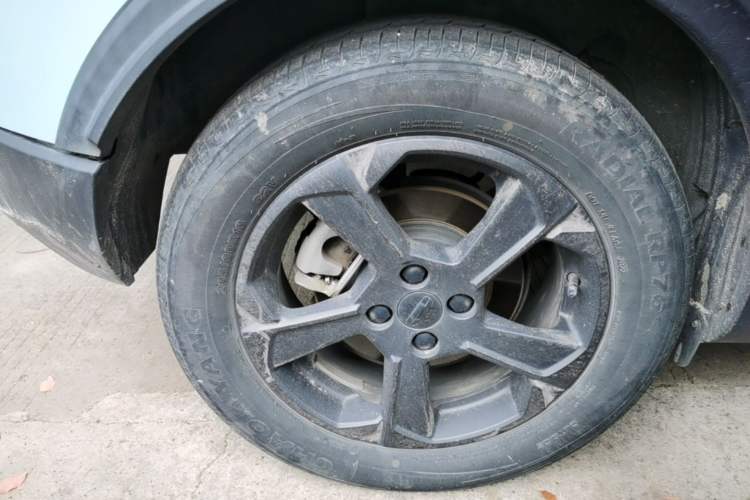 Used Geometry E Firefly 2022 401 km Linglong Tiger 4 Seats Right Rear Wheel Hub