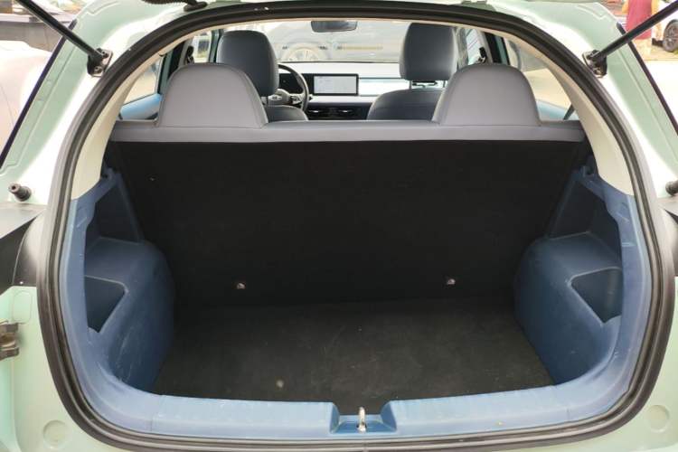 Used Geometry E Firefly 2022 320KM Cute Tiger 4-Seater Trunk