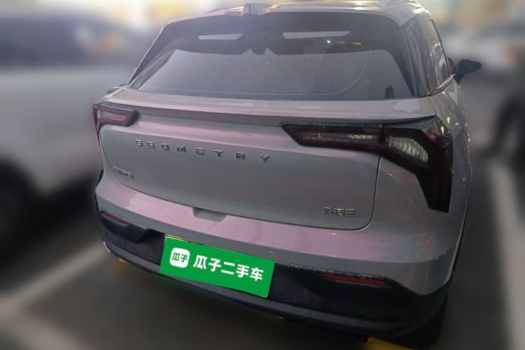 Used Geometry E Firefly 2022 401 km Linglong Tiger 4 Seats Rear