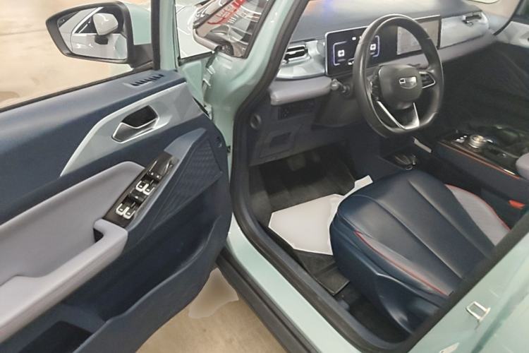 Used Geometry E Firefly 2022 401 km Linglong Tiger 4 Seats Driver Seat