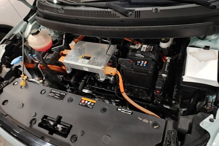 Used Geometry E Firefly 2022 320KM Cute Tiger 4-Seater Engine Bay