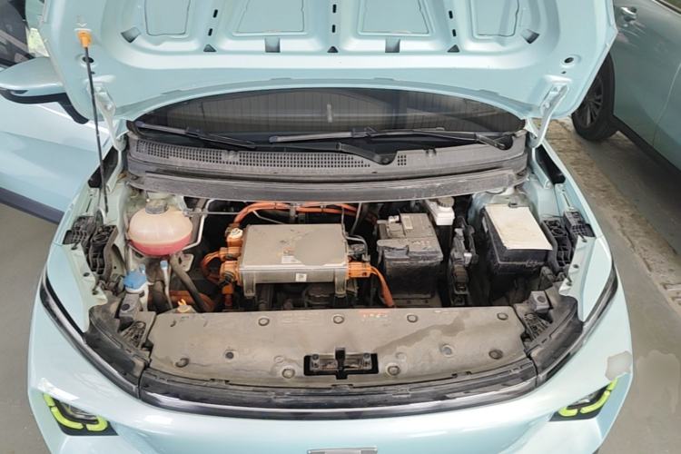 Used Geometry E Firefly 2022 401 km Linglong Tiger 5 Seats Engine Bay