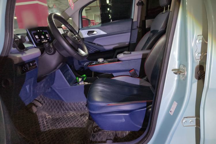 Used Geometry E Firefly 2022 401 km Linglong Tiger 4 Seats Left Front Seat