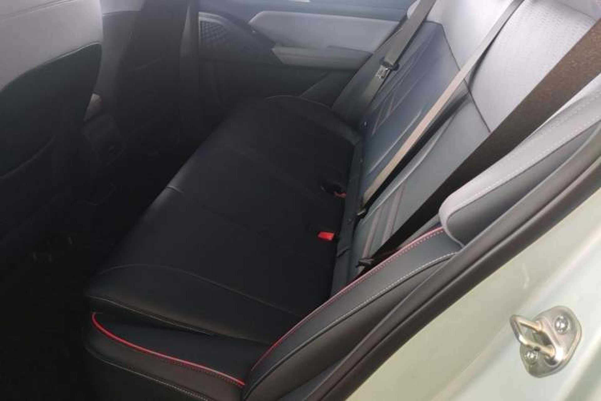 Used Geometry E Firefly 2022 401KM Lightning Tiger 4-Seater Left Rear Seat