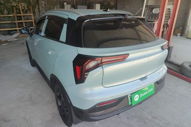 Used Geometry E Firefly 2022 401 km Linglong Tiger 4 Seats Rear Left 45 Deg