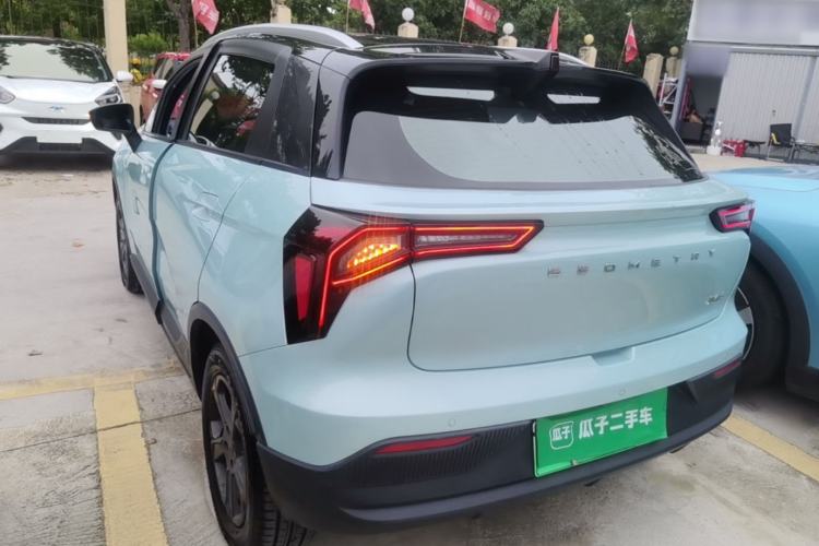Used Geometry E Firefly 2022 401 km Linglong Tiger 4 Seats Rear Left 45 Deg