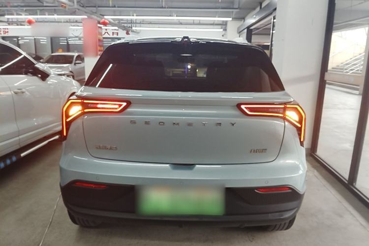 Used Geometry E Firefly 2022 401 km Linglong Tiger 4 Seats Rear