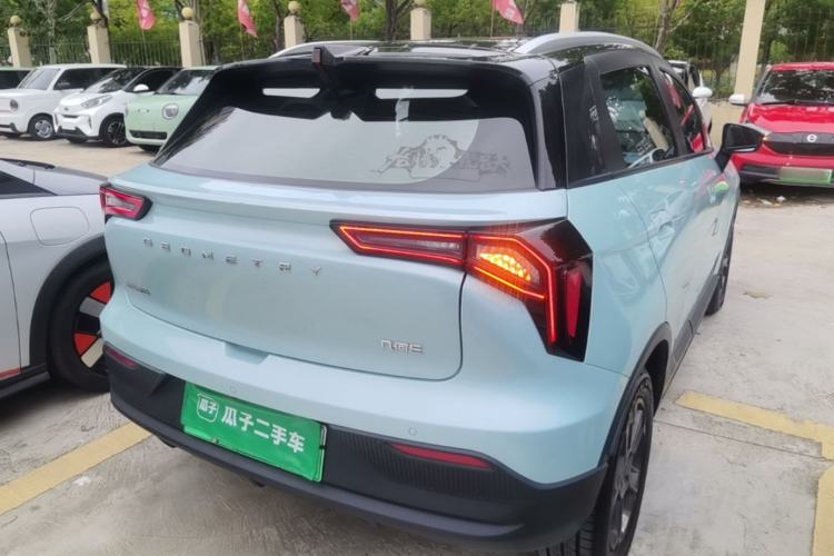 Used Geometry E Firefly 2022 401 km Linglong Tiger 4 Seats Rear Right 45 Deg