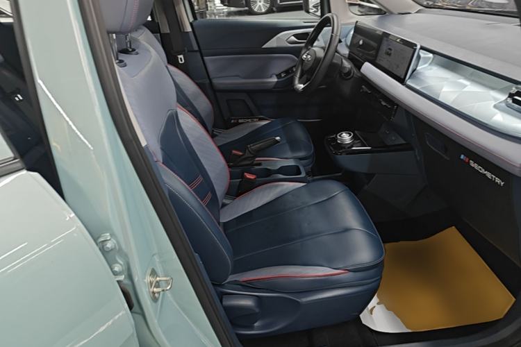Used Geometry E Firefly 2022 320KM Cute Tiger 4-Seater Right Front Seat