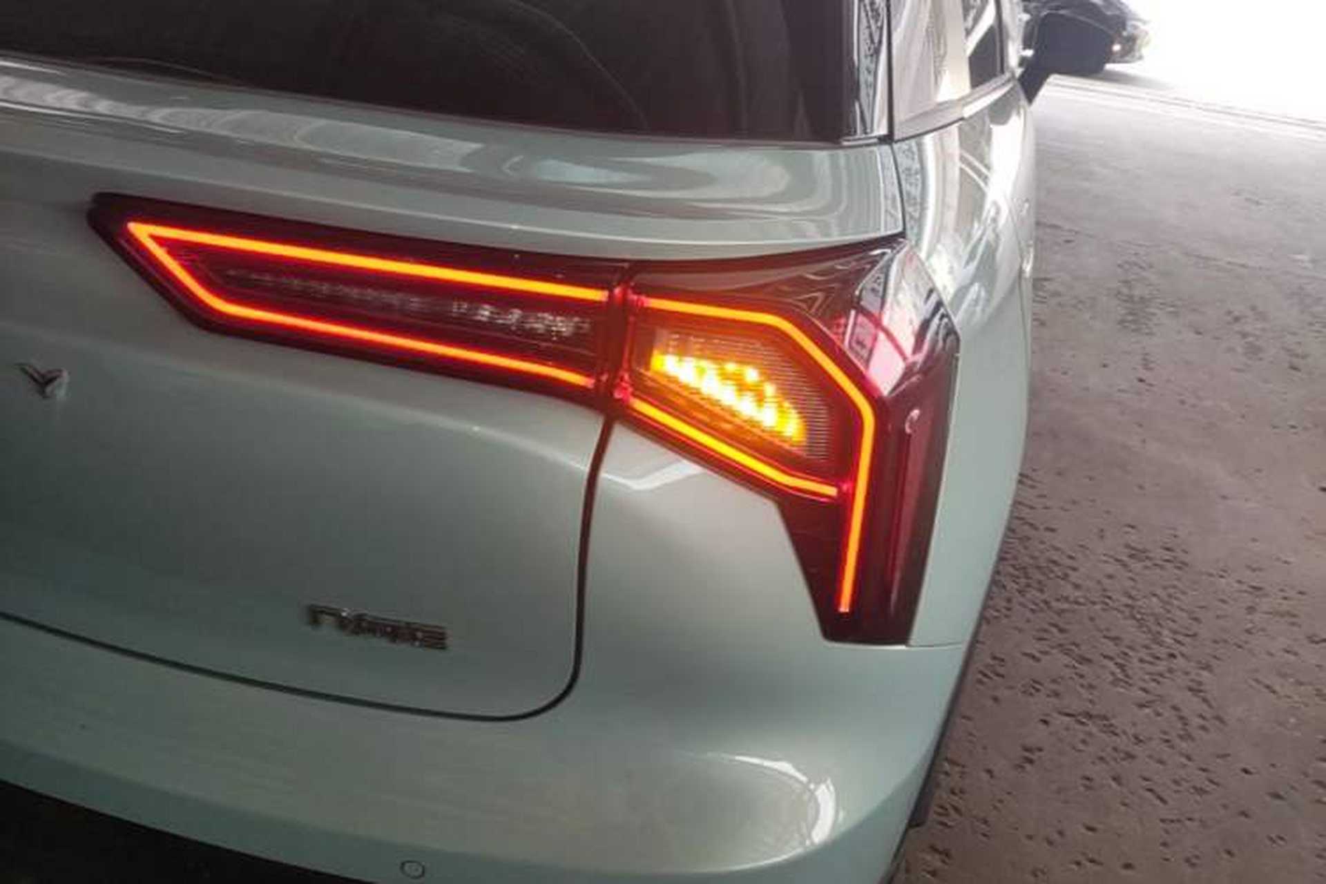 Used Geometry E Firefly 2022 401KM Lightning Tiger 4-Seater Right Rear Taillight
