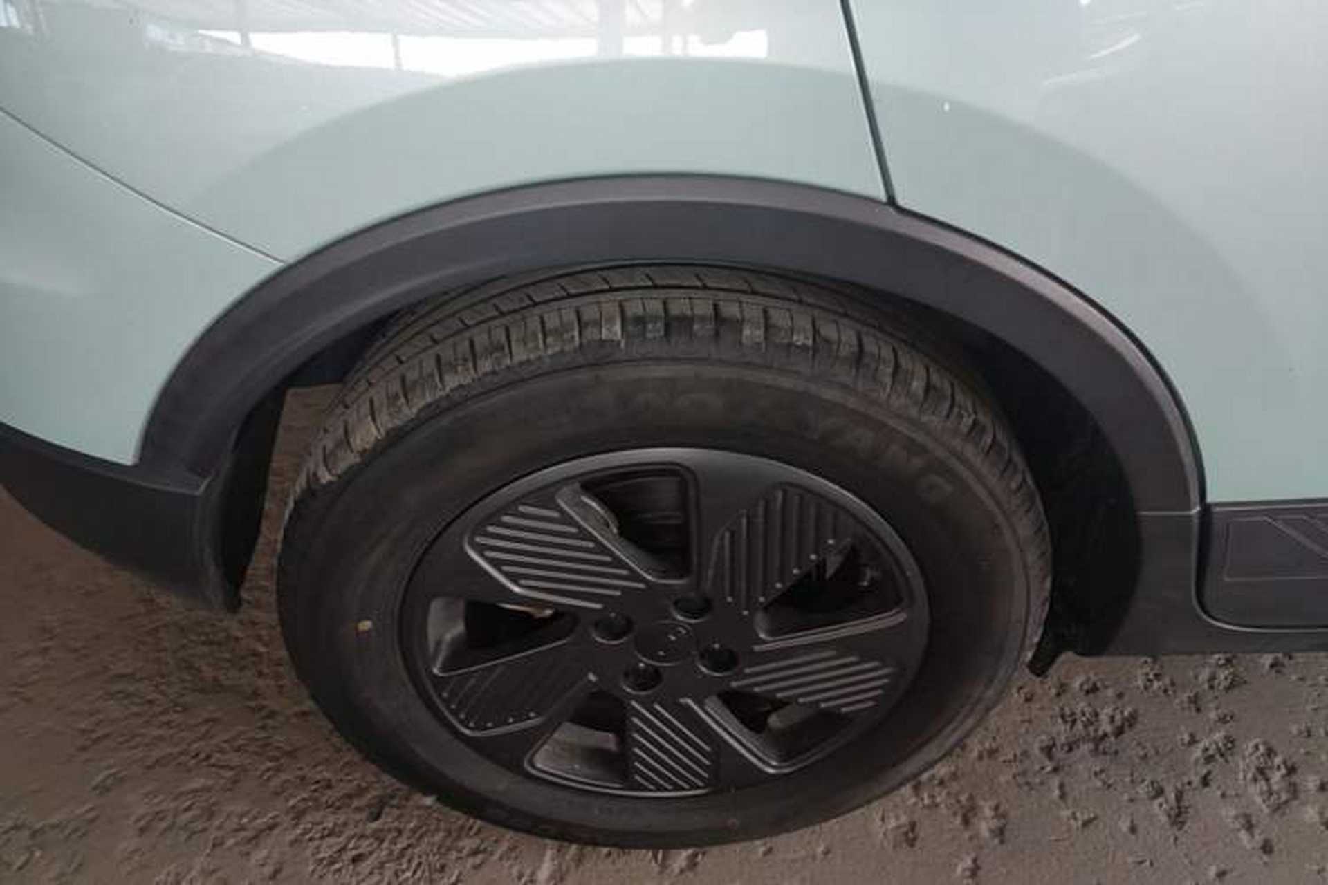 Used Geometry E Firefly 2022 401KM Lightning Tiger 4-Seater Right Rear Wheel Hub
