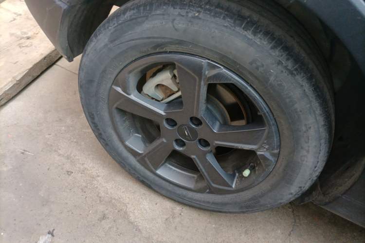 Used Geometry E Firefly 2022 401 km Linglong Tiger 4 Seats Right Rear Wheel Hub