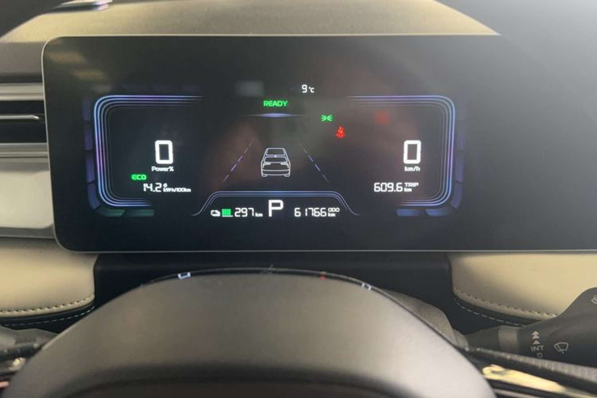 Used Geometry E Firefly 2022 401 km Linglong Tiger 4 Seats Instrument Cluster