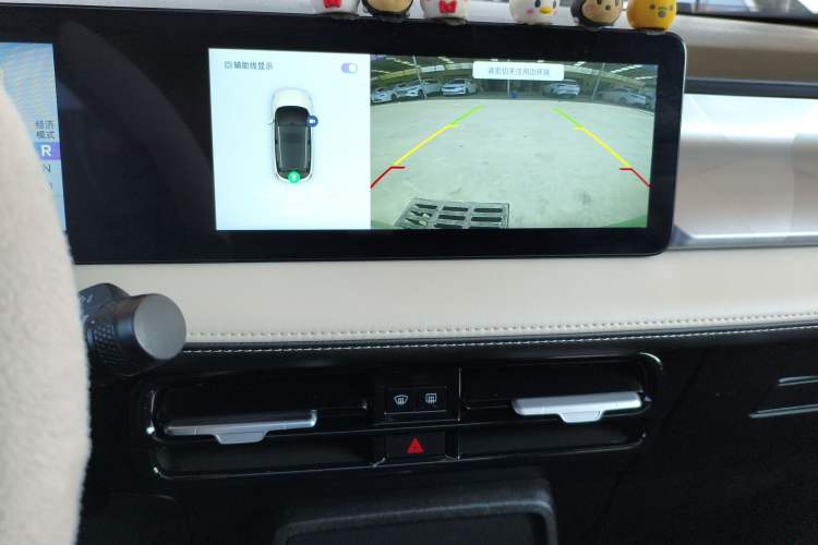 Used Geometry E Firefly 2022 401KM Lightning Tiger 4-Seater Audio And AC Panel