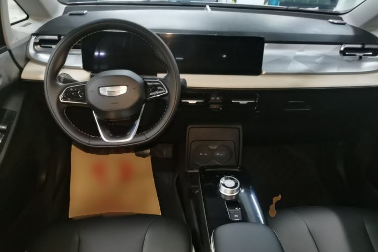 Used Geometry E Firefly 2022 401KM Lightning Tiger 5-Seater Center Console