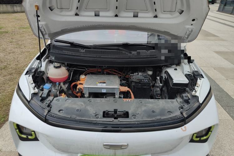 Used Geometry E Firefly 2022 401 km Linglong Tiger 4 Seats Engine Bay