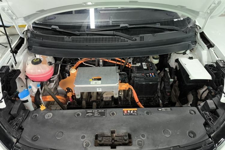 Used Geometry E Firefly 2022 401 km Linglong Tiger 4 Seats Engine Bay