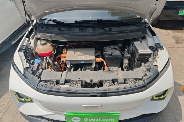 Used Geometry E Firefly 2022 401 km Linglong Tiger 4 Seats Engine Bay