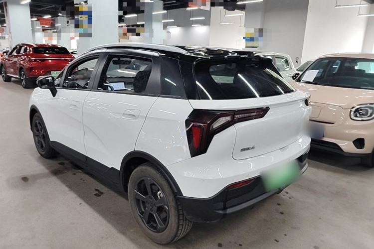 Used Geometry E Firefly 2022 401 km Linglong Tiger 4 Seats Exterior 2