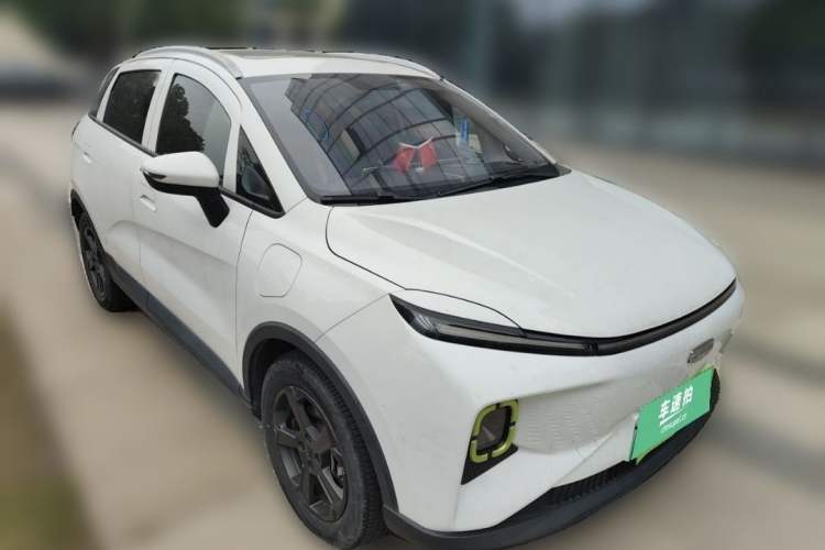 Used Geometry E Firefly 2022 401 km Linglong Tiger 4 Seats Exterior 3