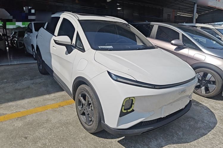 Used Geometry E Firefly 2022 401 km Linglong Tiger 4 Seats Front Right 45 Deg