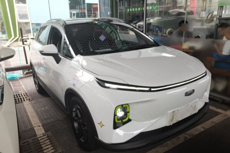 Used Geometry E Firefly 2022 401 km Linglong Tiger 4 Seats Front Right 45 Deg