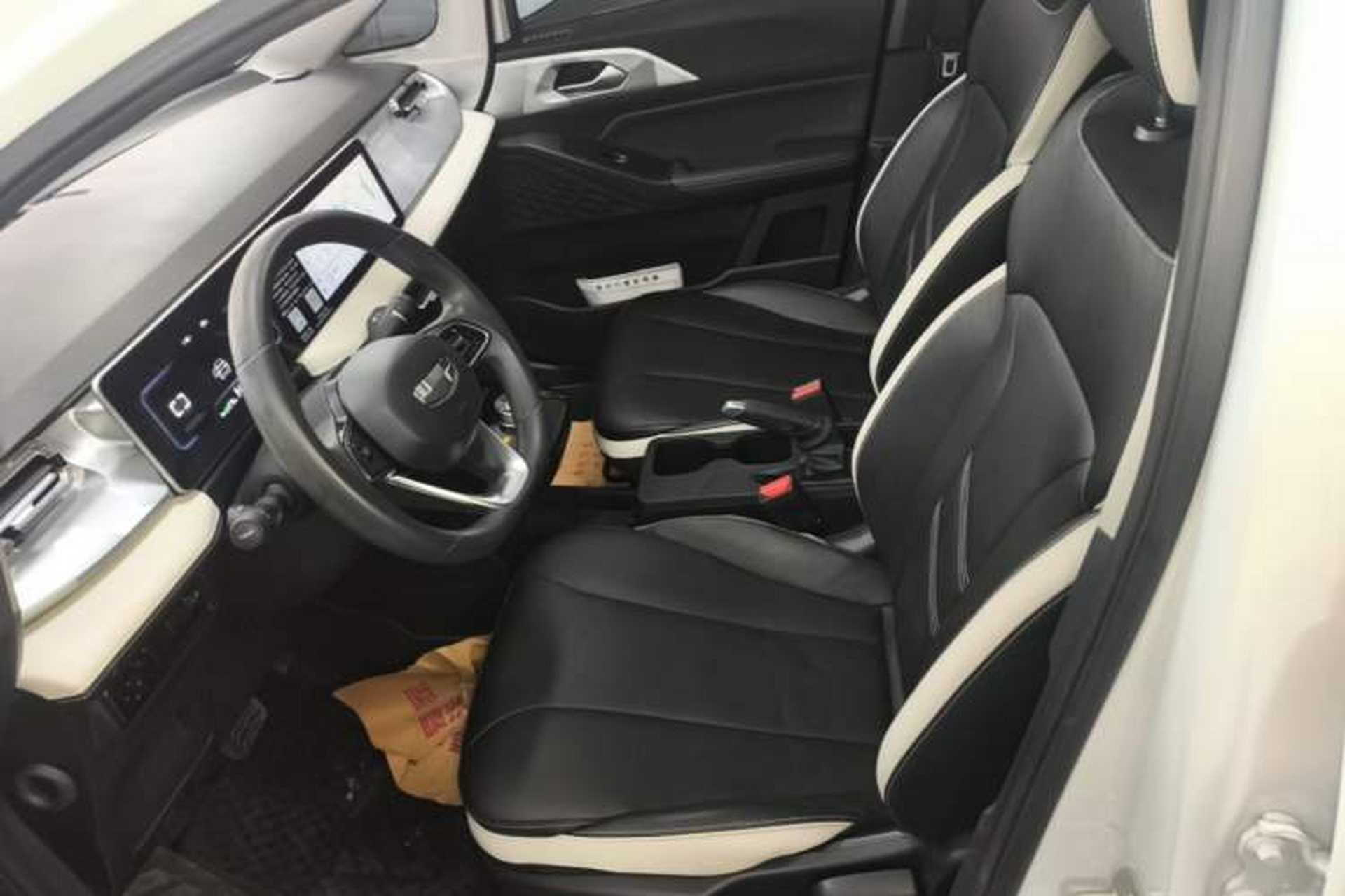 Used Geometry E Firefly 2022 320KM Cute Tiger 4-Seater Left Front Seat