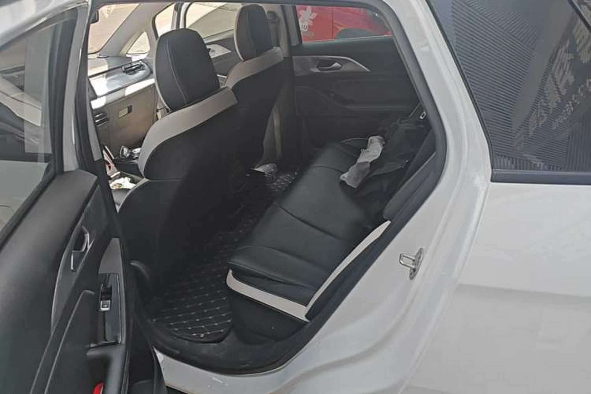Used Geometry E Firefly 2022 401 km Linglong Tiger 4 Seats Left Rear Seat