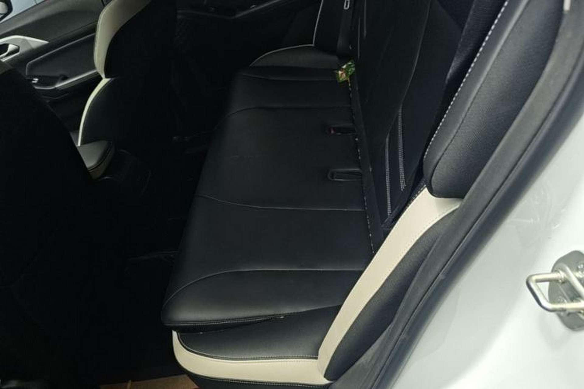 Used Geometry E Firefly 2022 401 km Linglong Tiger 4 Seats Left Rear Seat