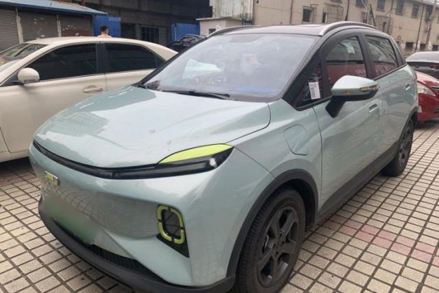 Used Geometry E Firefly 2022 401 km Linglong Tiger 4 Seats