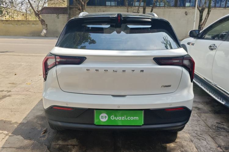 Used Geometry E Firefly 2022 401 km Linglong Tiger 4 Seats Rear