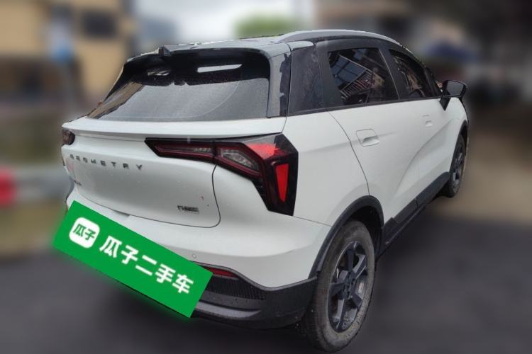 Used Geometry E Firefly 2022 401 km Linglong Tiger 5 Seats Rear Right 45 Deg