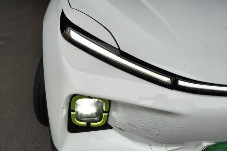 Used Geometry E Firefly 2022 401KM Lightning Tiger 4-Seater Right Front Headlight