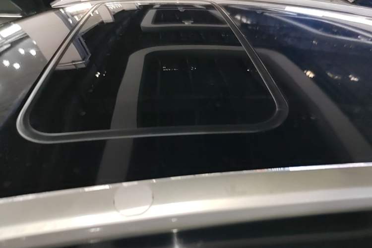Used Geometry E Firefly 2022 401 km Linglong Tiger 4 Seats Roof