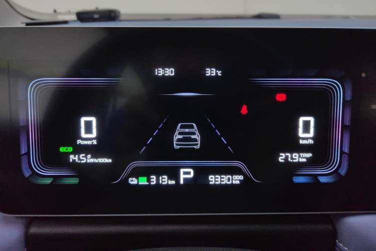 Used Geometry E Firefly 2022 401 km Linglong Tiger 4 Seats Instrument Cluster