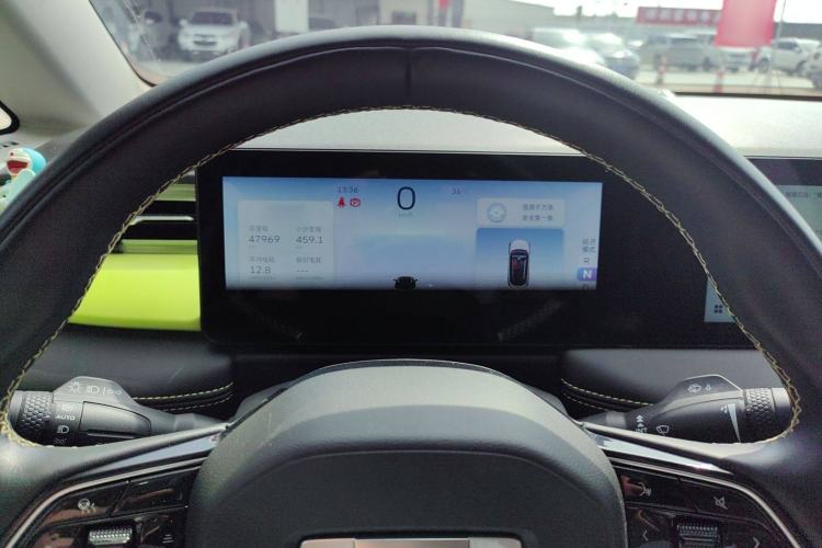 Used Geometry E Firefly 2022 401KM Lightning Tiger 5-Seater Interior 1