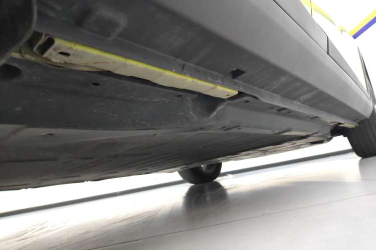 Used Geometry E Firefly 2022 401 km Linglong Tiger 4 Seats Right Side Sill