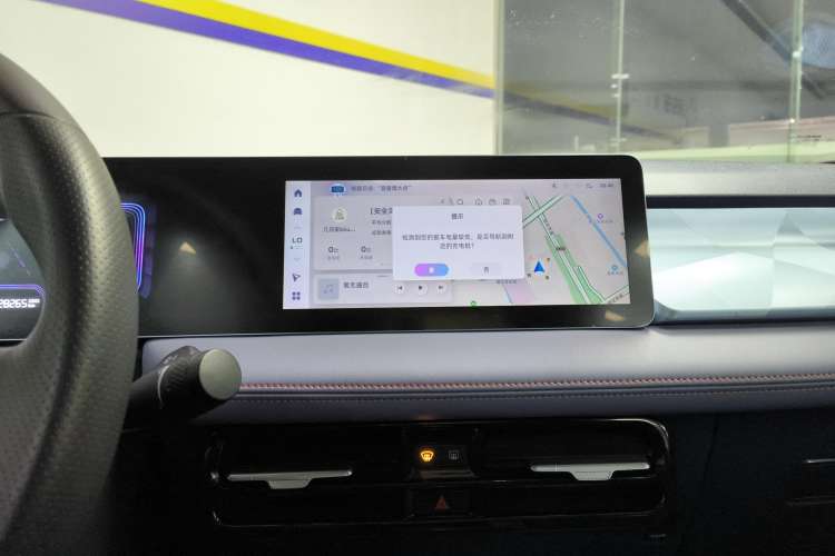 Used Geometry E Firefly 2023 401KM Lightning Tiger 5-Seater Audio And AC Panel