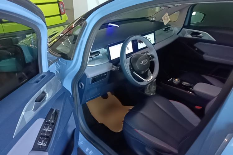 Used Geometry E Firefly 2023 401KM Linglong Tiger 5-Seater Driver Seat