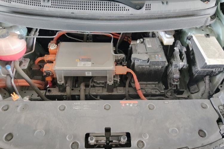Used Geometry E Firefly 2023 401KM Linglong Tiger 5-Seater Engine Bay