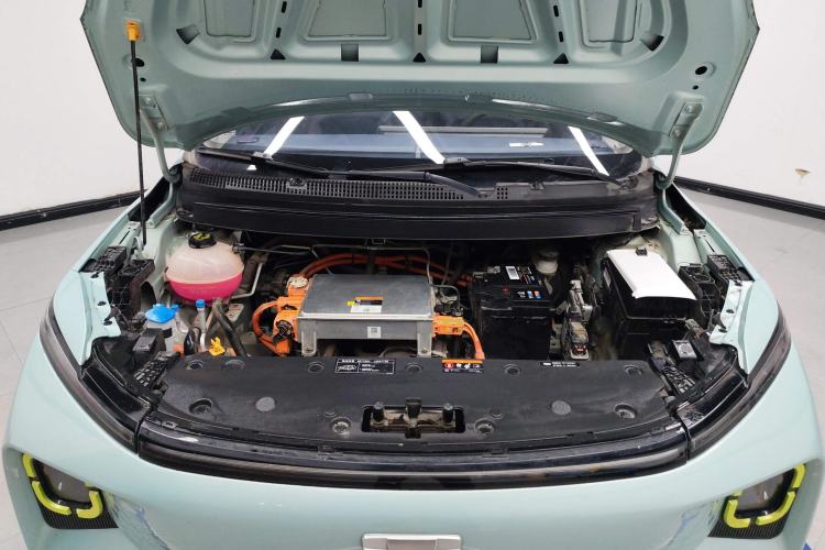 Used Geometry E Firefly 2023 401KM Linglong Tiger 5-Seater Engine Bay