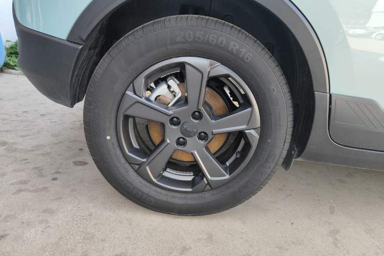 Used Geometry E Firefly 2023 401KM Linglong Tiger 5-Seater Exterior 5