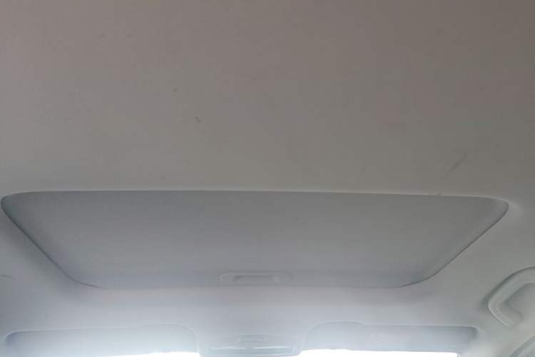 Used Geometry E Firefly 2023 401KM Linglong Tiger 5-Seater Headliner
