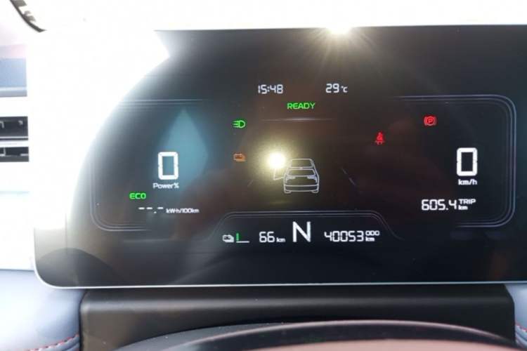 Used Geometry E Firefly 2023 320KM Cute & Handsome Tiger 5 Seats Instrument Cluster