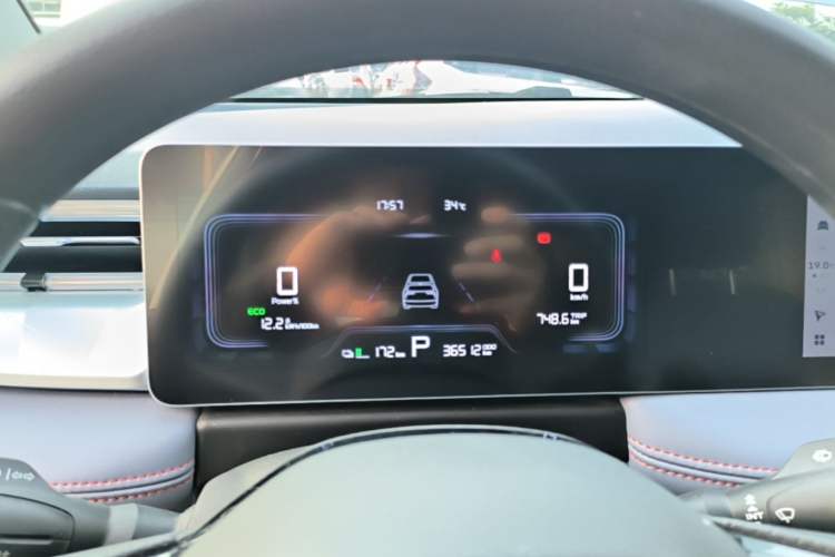 Used Geometry E Firefly 2023 401KM Linglong Tiger 5-Seater Instrument Cluster